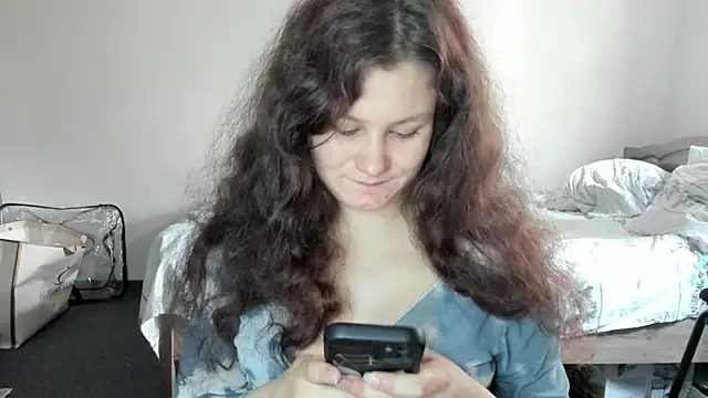Snapshot of Charlotte_wow chatting on 04-27-26, 12:14 Charlotte wow online show from 04-27-26, 12:14