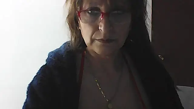 Lilly macflyy online show from 10-16-25, 06:49