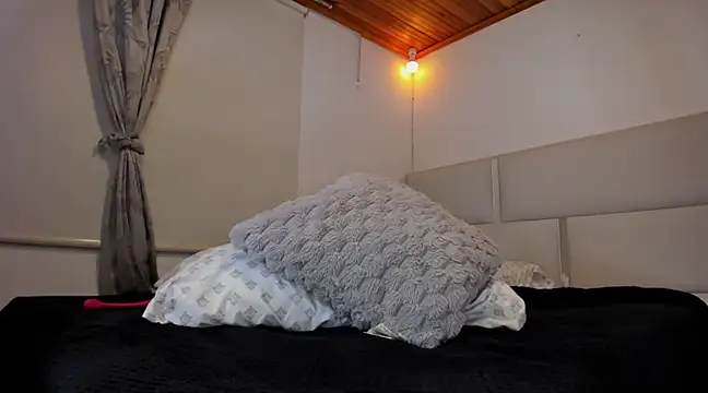 tierra n online show from 02-21-25, 11:54