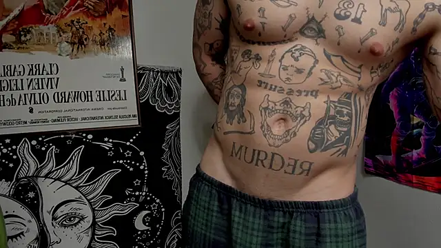 Snapshot of layneinchains chatting on 03-11-25, 06:52 layneinchains online show from 03-11-25, 06:52