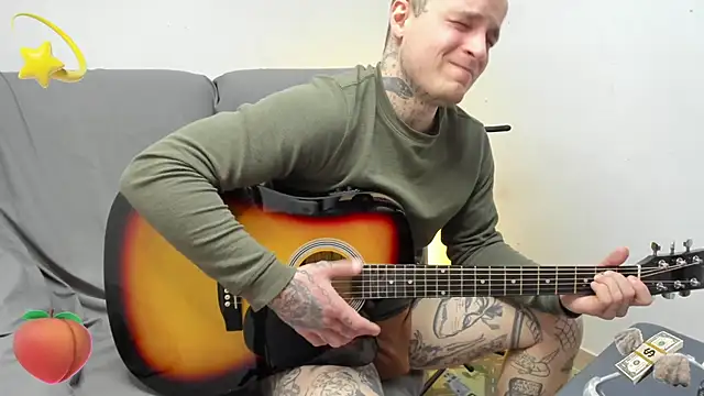 Snapshot of layneinchains chatting on 02-19-26, 09:23 layneinchains online show from 02-19-26, 09:23