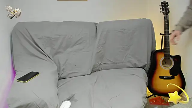 Snapshot of layneinchains chatting on 02-11-26, 10:15 layneinchains online show from 02-11-26, 10:15