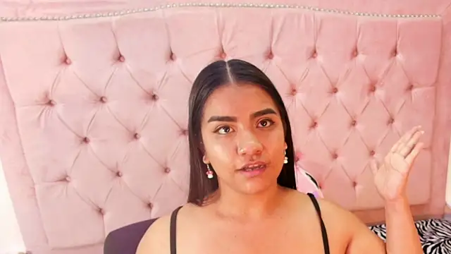 hannnasmith online show from 02-12-26, 03:50