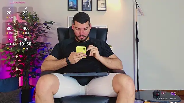 HenryBenso online show from 10-05-25, 04:31