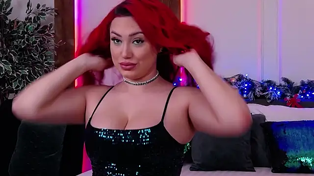 EmyHilton online show from 12-20-25, 06:16