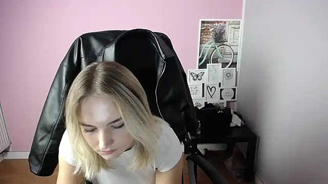 viktoria lovely online show from 10-10-25, 10:38