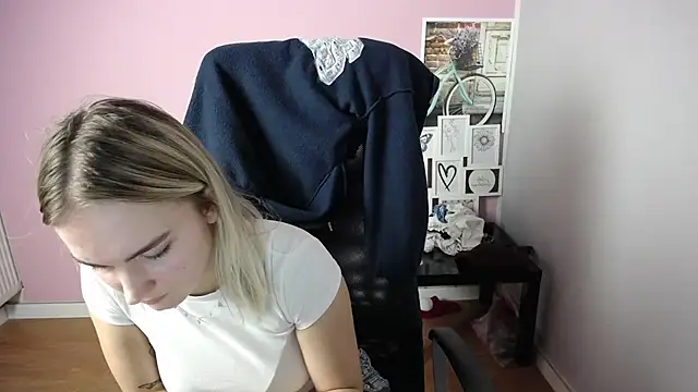 viktoria lovely online show from 09-17-25, 07:21