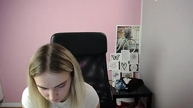 viktoria lovely online show from 09-19-25, 09:57