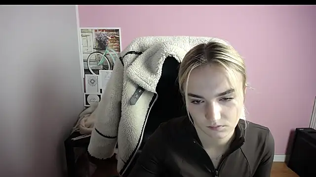 viktoria lovely online show from 12-02-25, 09:22