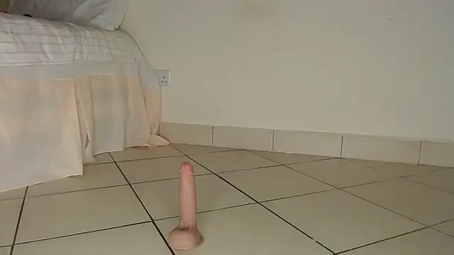 Snapshot of Perqueen chatting on 10-17-25, 09:05 Perqueen online show from 10-17-25, 09:05