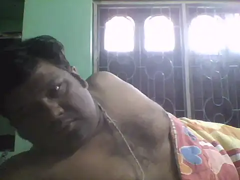 Snapshot of ssamit0808 chatting on 02-05-26, 04:30 ssamit0808 online show from 02-05-26, 04:30