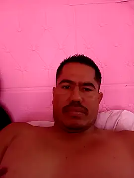 negro15cm17 online show from 01-15-26, 04:54