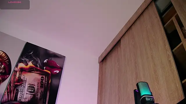 aidaadams online show from 09-12-25, 11:21