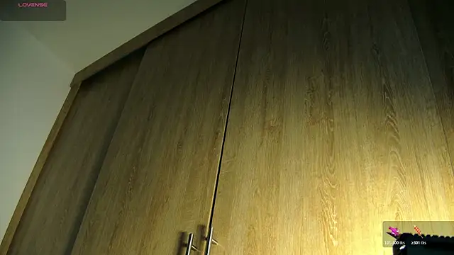 aidaadams online show from 11-17-25, 09:46