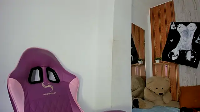 Alika01 online show from 12-05-25, 01:21