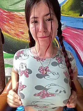 Hotnightsexxx online show from 06-17-26, 06:40
