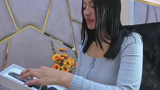 Snapshot of Kloe_Candy1 chatting on 06-02-26, 04:01 Kloe Candy1 online show from 06-02-26, 04:01