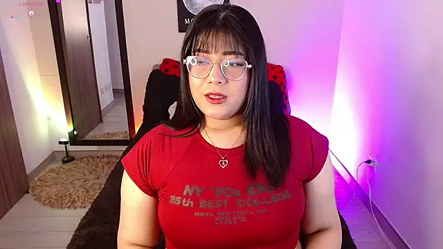 AlexaKimm online show from 05-01-26, 10:20