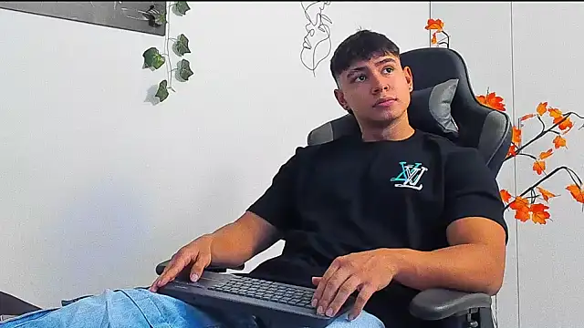 Bray Kevin online show from 02-16-26, 08:40