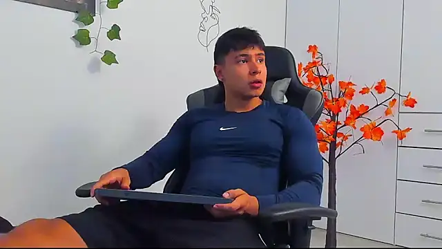 Bray Kevin online show from 01-12-26, 08:04