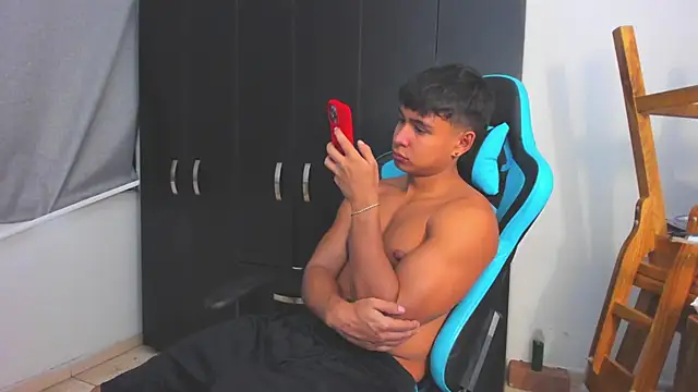 Bray Kevin online show from 12-02-25, 09:27