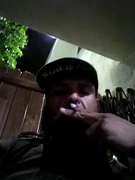 Snapshot of MrDickUdown24_7 chatting on 01-06-25, 04:36 MrDickUdown24 7 online show from 01-06-25, 04:36