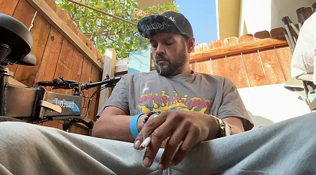 Snapshot of MrDickUdown24_7 chatting on 01-29-25, 05:13 MrDickUdown24 7 online show from 01-29-25, 05:13