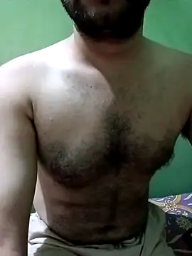 HathodaTyagi123 online show from 04-01-26, 06:04