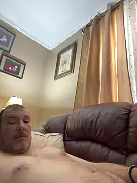 Snapshot of sdmsilver1983 chatting on 12-26-24, 04:36 sdmsilver1983 online show from 12-26-24, 04:36