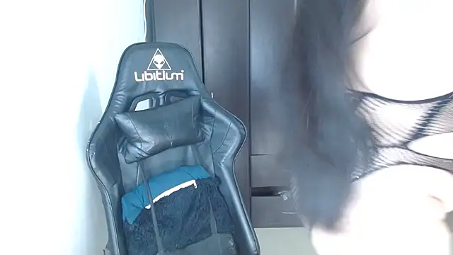 natashasmithe online show from 01-06-26, 01:31