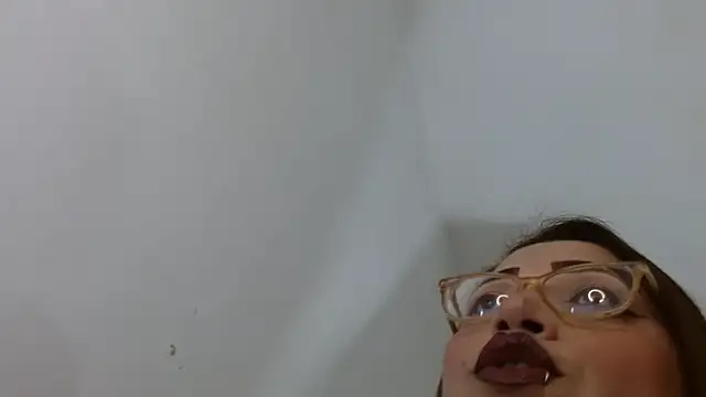 natashasmithe online show from 09-26-25, 08:27