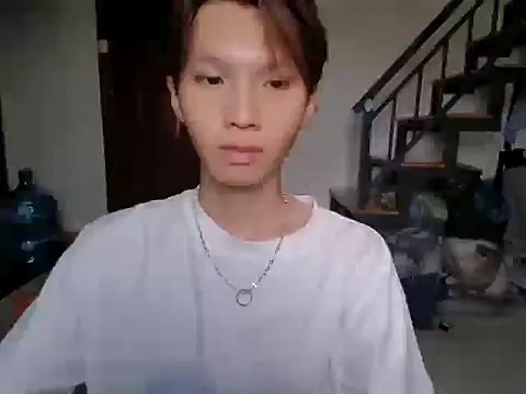 Snapshot of ChenJiaHui2004 chatting on 10-07-25, 05:52 ChenJiaHui2004 online show from 10-07-25, 05:52