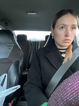 StasyWood online show from 10-20-25, 01:18