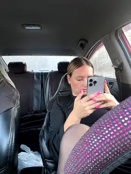 StasyWood online show from 10-13-25, 01:29