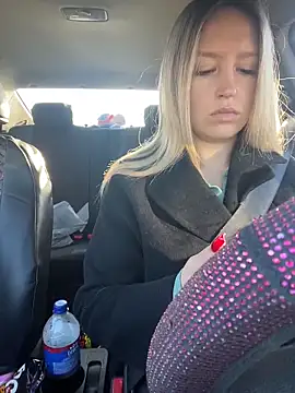 StasyWood online show from 04-09-26, 01:18