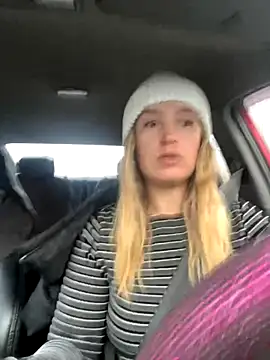 StasyWood online show from 10-26-25, 01:50