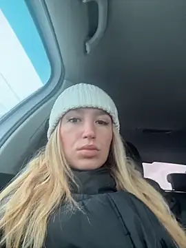 Snapshot of StasyWood chatting on 02-20-26, 01:57 StasyWood online show from 02-20-26, 01:57