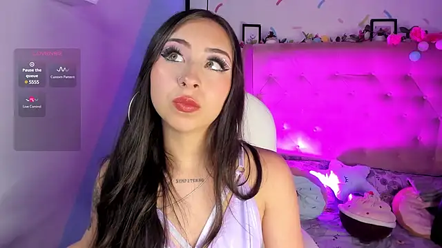  cloe martinez online show from 02-28-25, 11:34