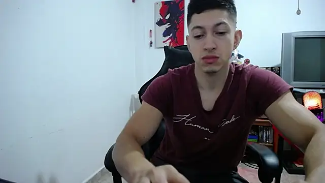 Snapshot of Iam_yourbabyprincess_XD chatting on 02-13-26, 09:15 Iam yourbabyprincess XD online show from 02-13-26, 09:15