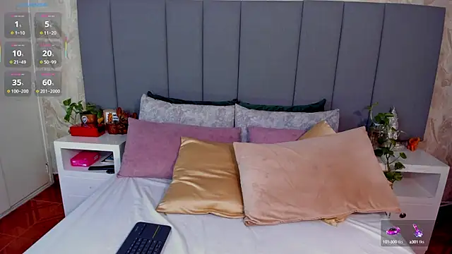JulianaMiller online show from 10-13-25, 12:12