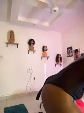 Snapshot of t-Booty_risky_ chatting on 04-15-26, 02:10 t-Booty risky online show from 04-15-26, 02:10