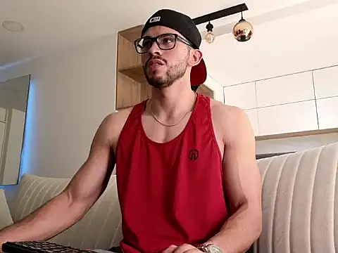 Phantom Bigger1 online show from 12-16-25, 02:43