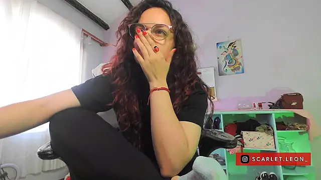 Snapshot of Scarletleon77 chatting on 01-16-25, 05:33 Scarletleon77 online show from 01-16-25, 05:33