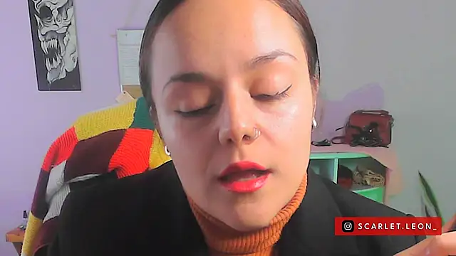 Snapshot of Scarletleon77 chatting on 01-24-25, 04:17 Scarletleon77 online show from 01-24-25, 04:17