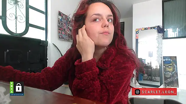Snapshot of Scarletleon77 chatting on 10-09-25, 02:06 Scarletleon77 online show from 10-09-25, 02:06