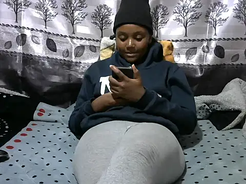 Snapshot of Sweet_kelsiey chatting on 02-26-25, 05:00 Sweet kelsiey online show from 02-26-25, 05:00