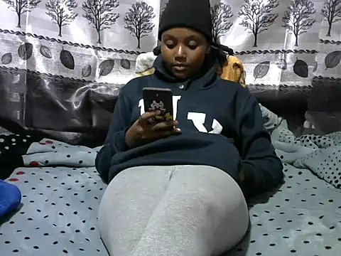 Snapshot of Sweet_kelsiey chatting on 02-25-25, 09:04 Sweet kelsiey online show from 02-25-25, 09:04