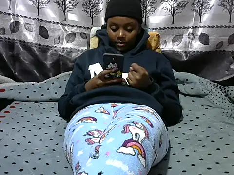 Snapshot of Sweet_kelsiey chatting on 02-27-25, 05:16 Sweet kelsiey online show from 02-27-25, 05:16