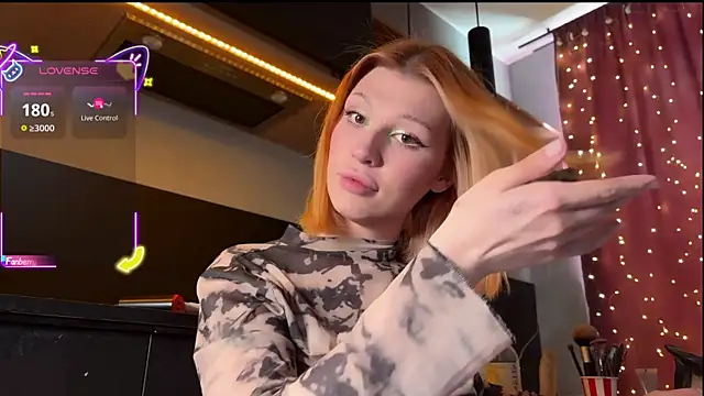 Snapshot of ilona_wine chatting on 07-27-26, 06:31 ilona wine online show from 07-27-26, 06:31