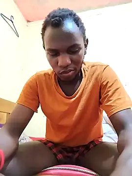 Snapshot of Sexy-prince chatting on 12-13-24, 12:28 Sexy-prince online show from 12-13-24, 12:28